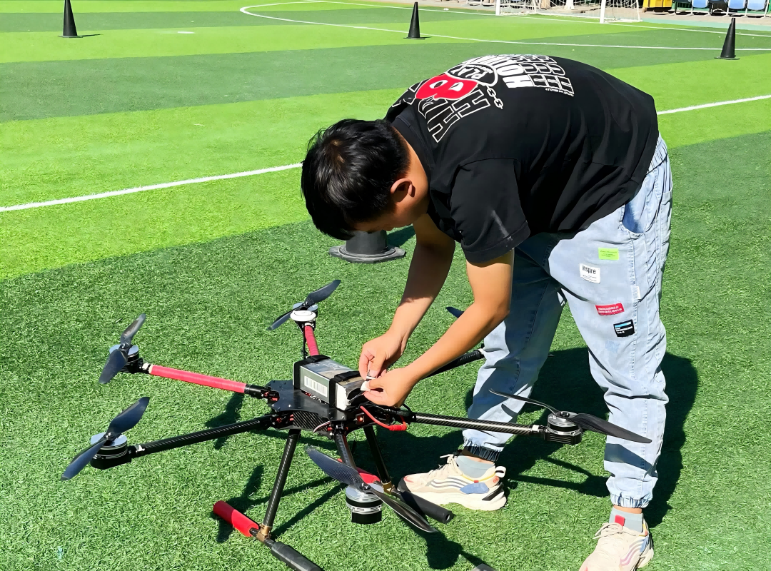 Tattu無人機電池組裝