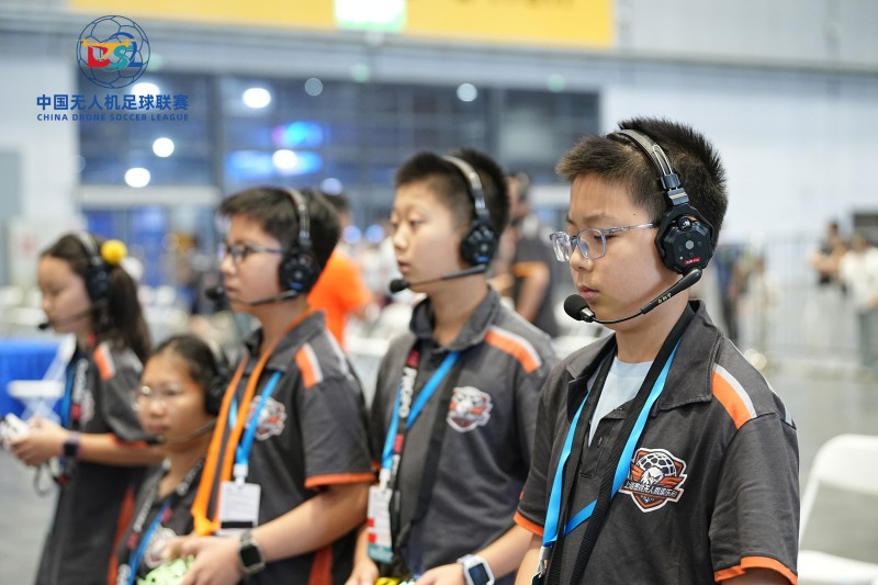 無(wú)人機(jī)足球比賽