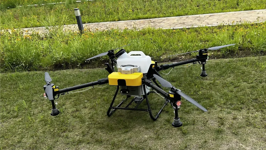 四旋翼無人機(jī) 四旋翼無人機(jī)