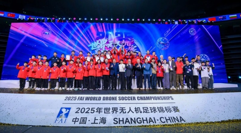 中國隊(duì)奪雙冠