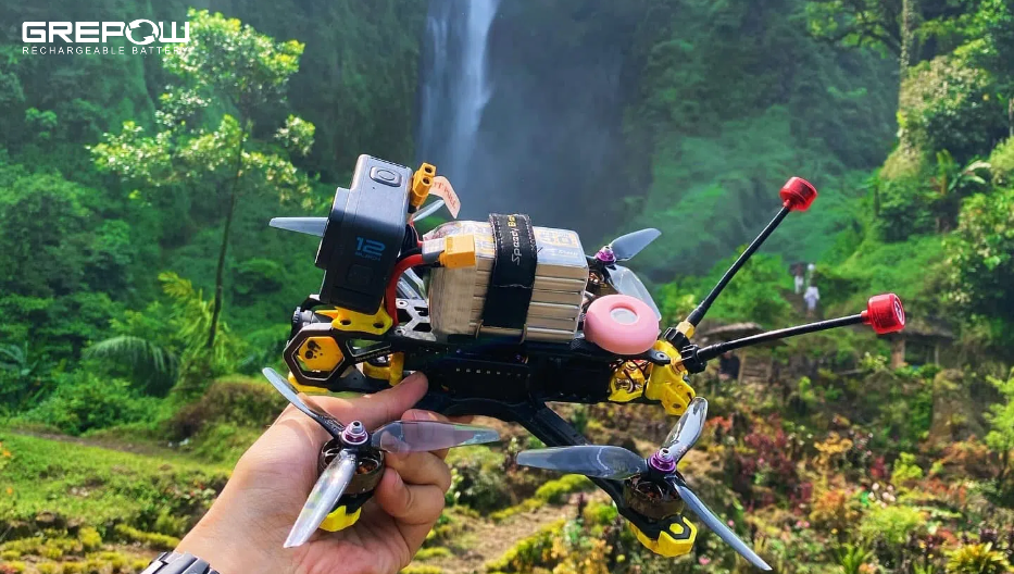 FPV無(wú)人機(jī) FPV無(wú)人機(jī)